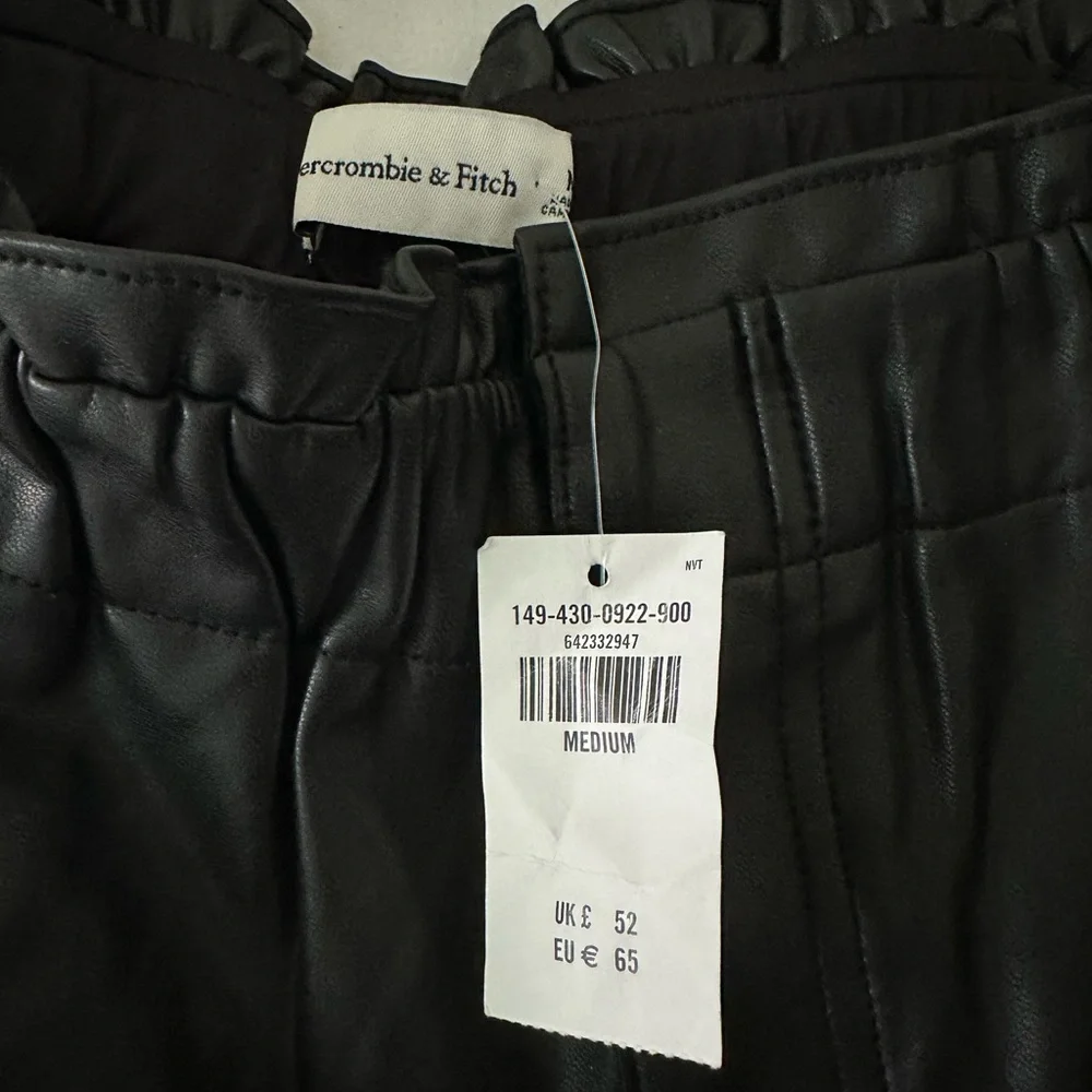 Abercrombie & Fitch Black High Waist Faux Leather Shorts - Picture 4 of 4